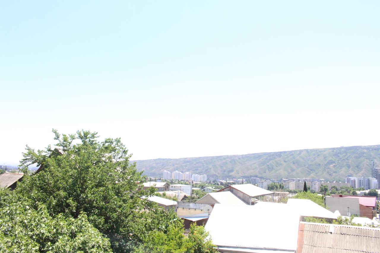 Leon Otel Tiflis Dış mekan fotoğraf