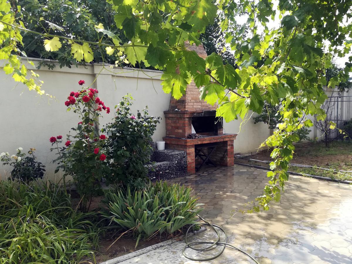 Leon Otel Tiflis Dış mekan fotoğraf