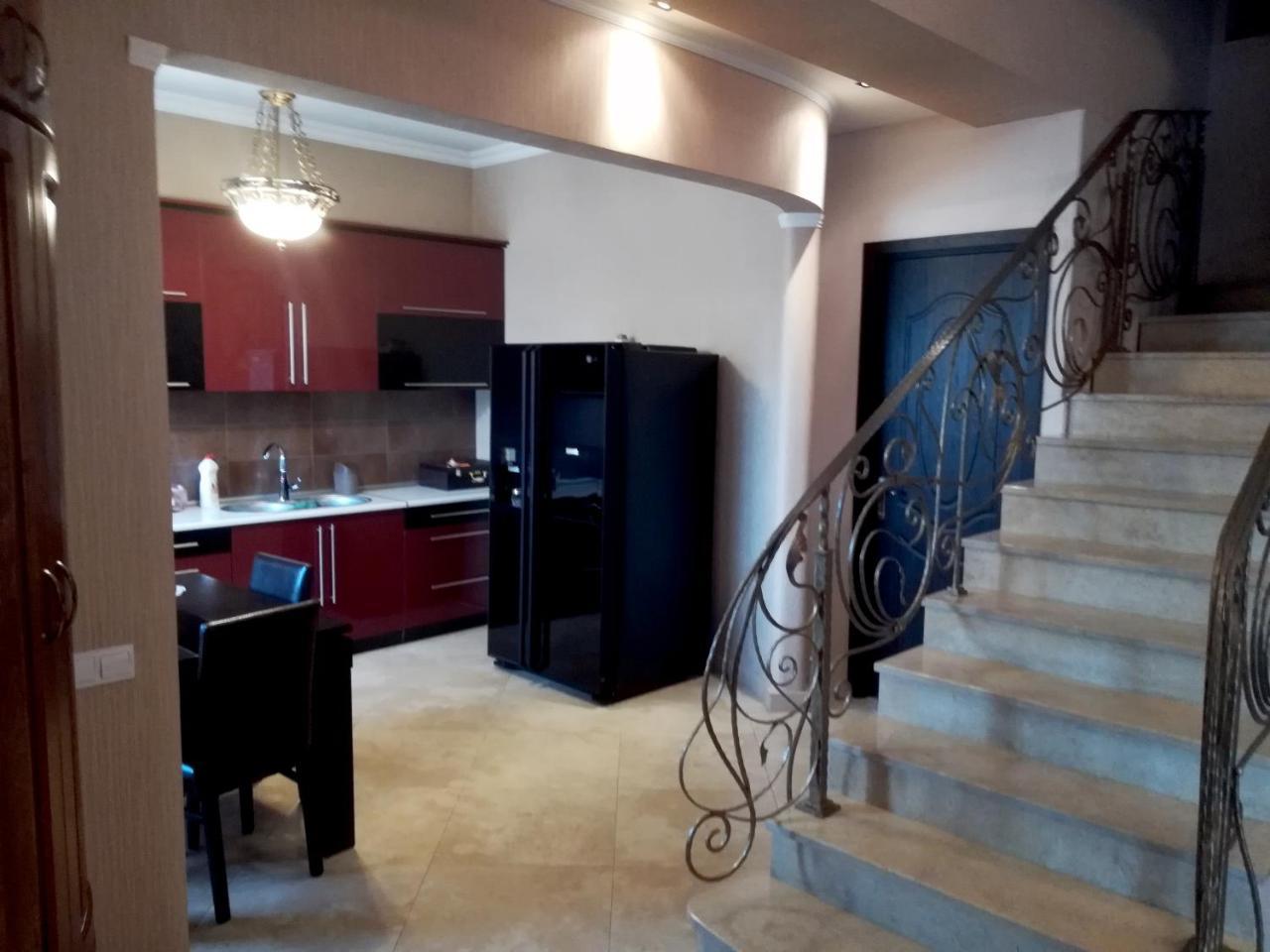 Leon Otel Tiflis Dış mekan fotoğraf