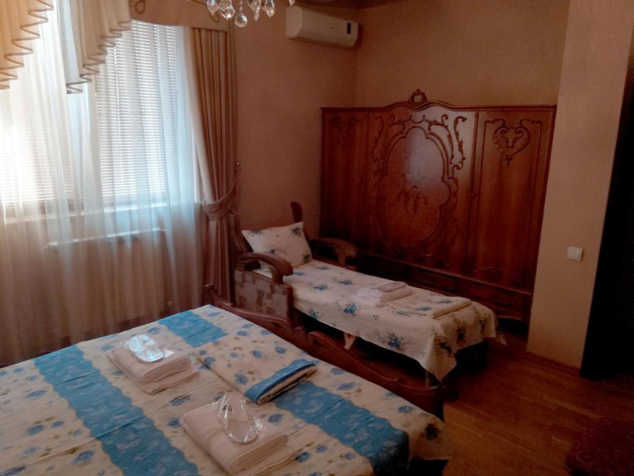 Leon Otel Tiflis Dış mekan fotoğraf