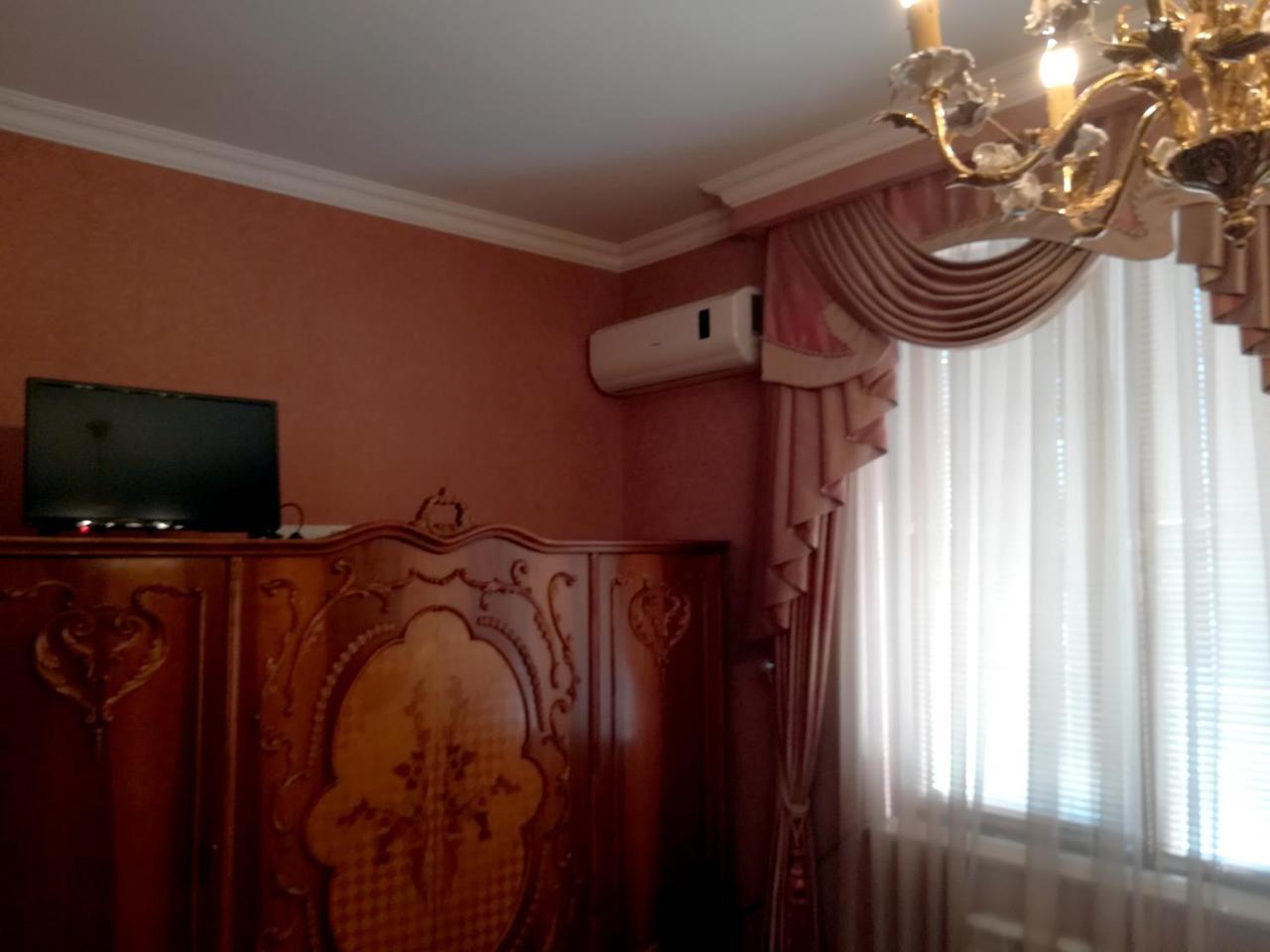 Leon Otel Tiflis Dış mekan fotoğraf
