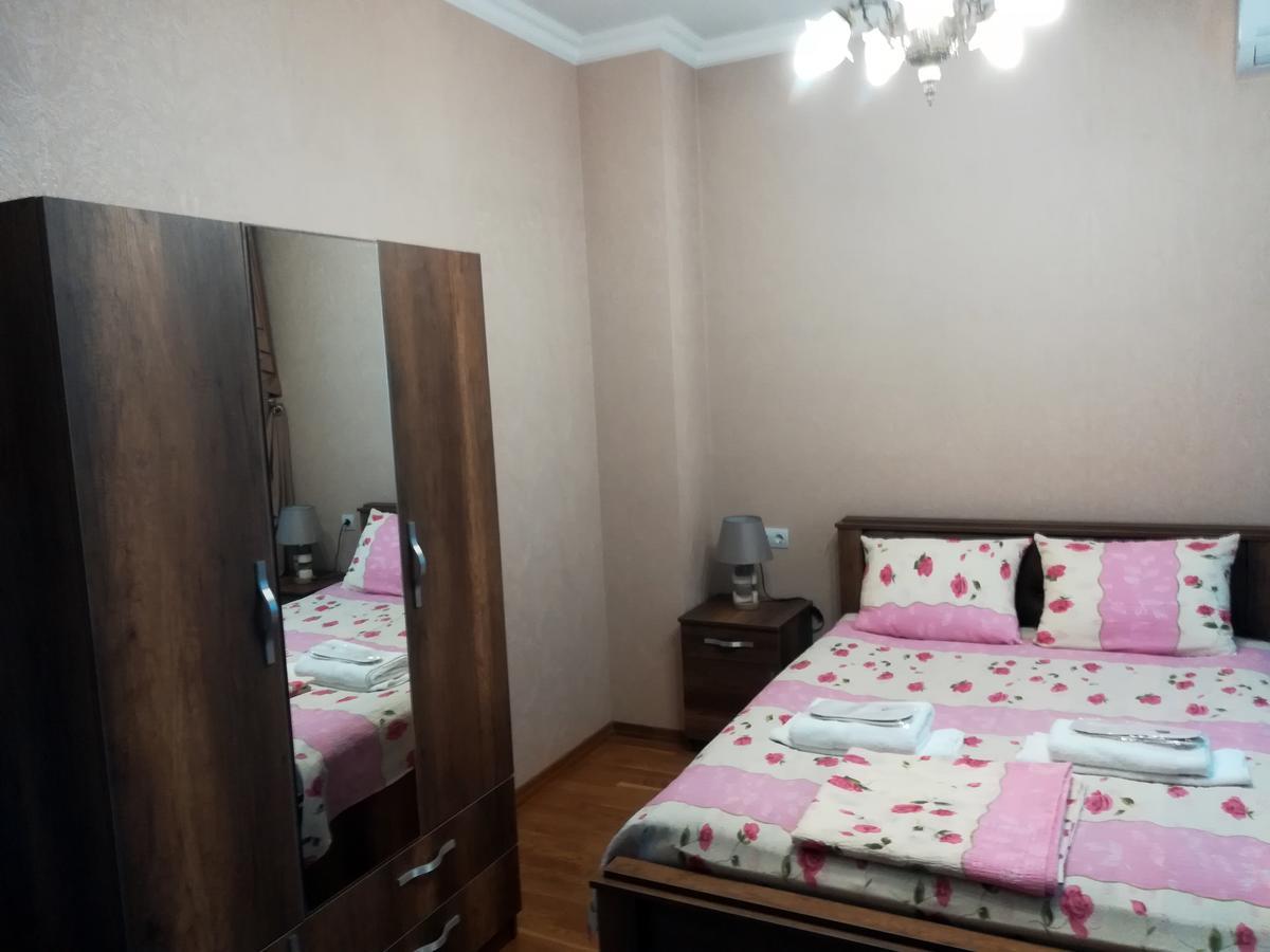Leon Otel Tiflis Dış mekan fotoğraf